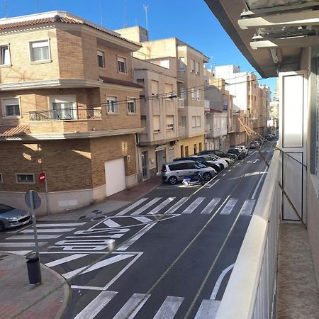 Sol Y Mar Apartments, A 200M De La Playa En El Centro 산타 폴라 외부 사진
