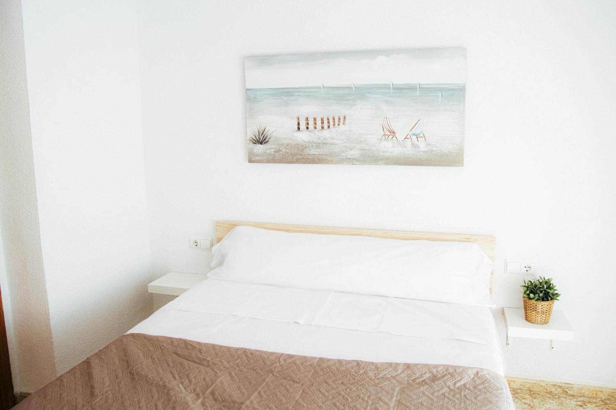 Sol Y Mar Apartments, A 200M De La Playa En El Centro 산타 폴라 외부 사진